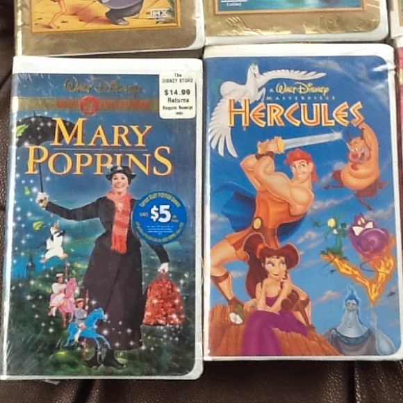 Disney Masterpiece Collection VHS Tapes (Set of 9) - Picture 4 of 7
